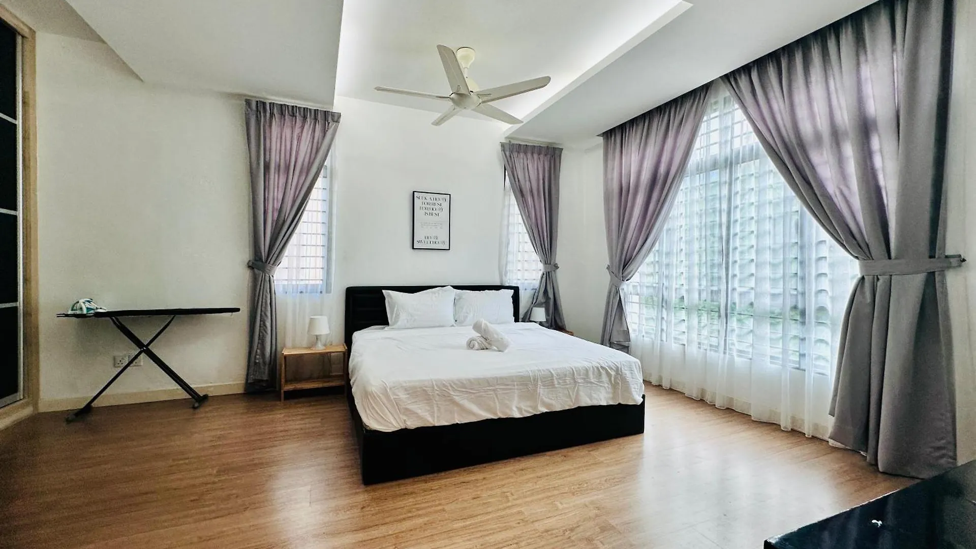 Villa Exclusive Luxury 2Min Walk To Beach & Night Market Batu Ferringhi